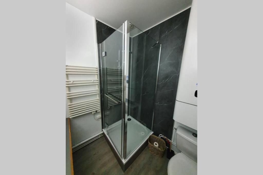 Appartement Loire Et Chateau, Hyper Centre, Vue Loire, Linge Inclus, 3Eme Etage Saumur Bagian luar foto