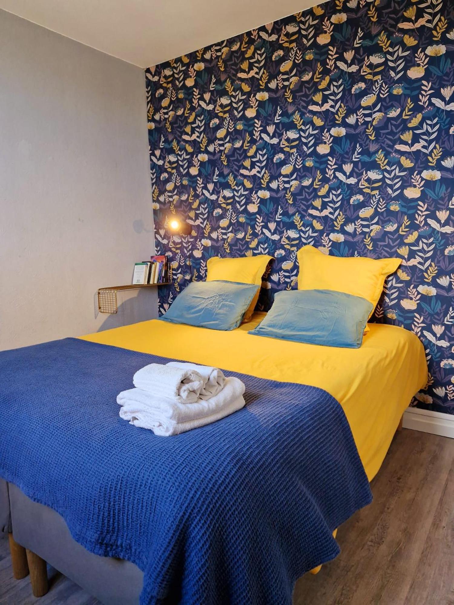 Appartement Loire Et Chateau, Hyper Centre, Vue Loire, Linge Inclus, 3Eme Etage Saumur Bagian luar foto